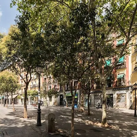 Estudio Lavapies Cerca De Anton Martin Madrid Exterior foto