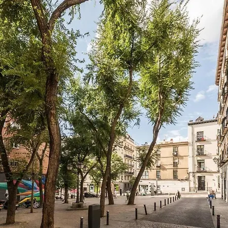Estudio Lavapies Cerca De Anton Martin Madrid Exterior foto